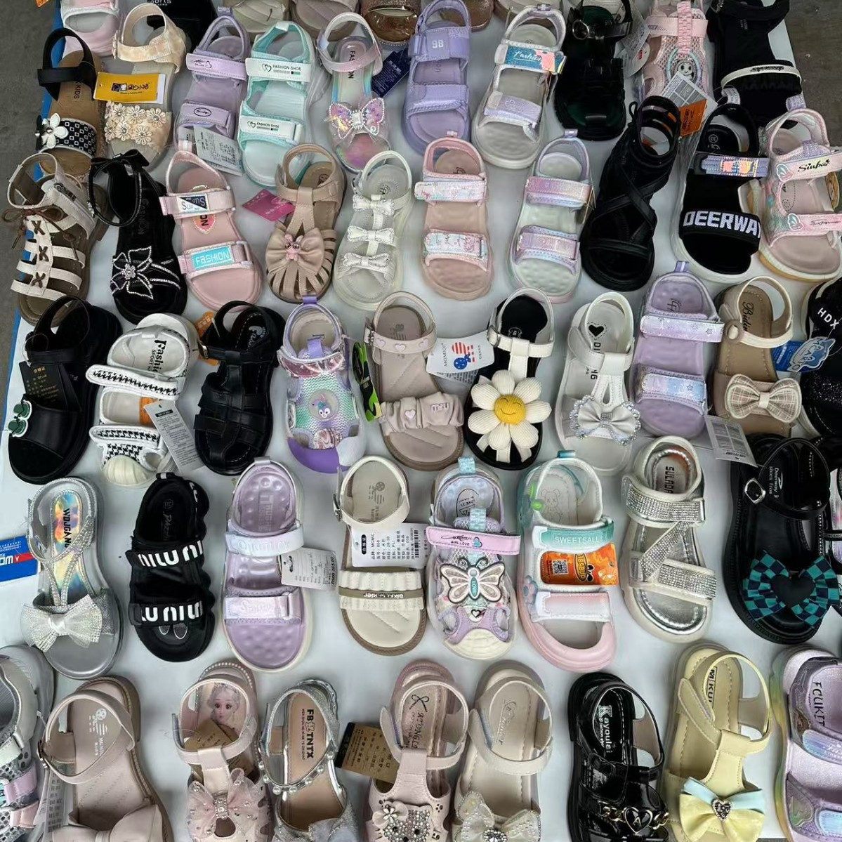 Children's sandals tail goods girls princess shoes summer new big children girls students bow performance shoes wholesale