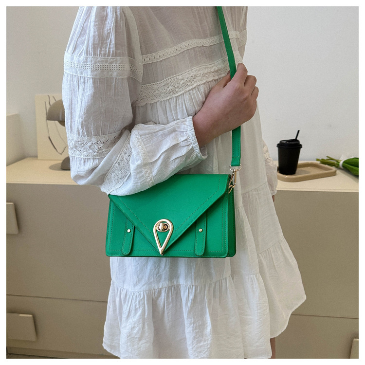 Taschen Nischendesign für Damen 2023 Neue trendige und modische Autonähte Einzelschulter mit High-End-Schnalle_voghion.com