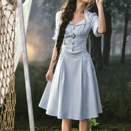 连衣裙;时尚休闲套装;休闲裤