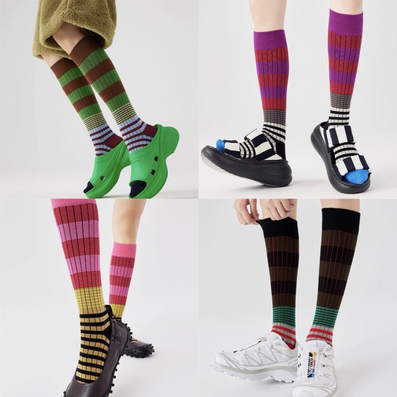 American Niche Design Barn Style Contrasting Retro Stripes Colorful Three-Beat Outdoor Wear Calf Socks