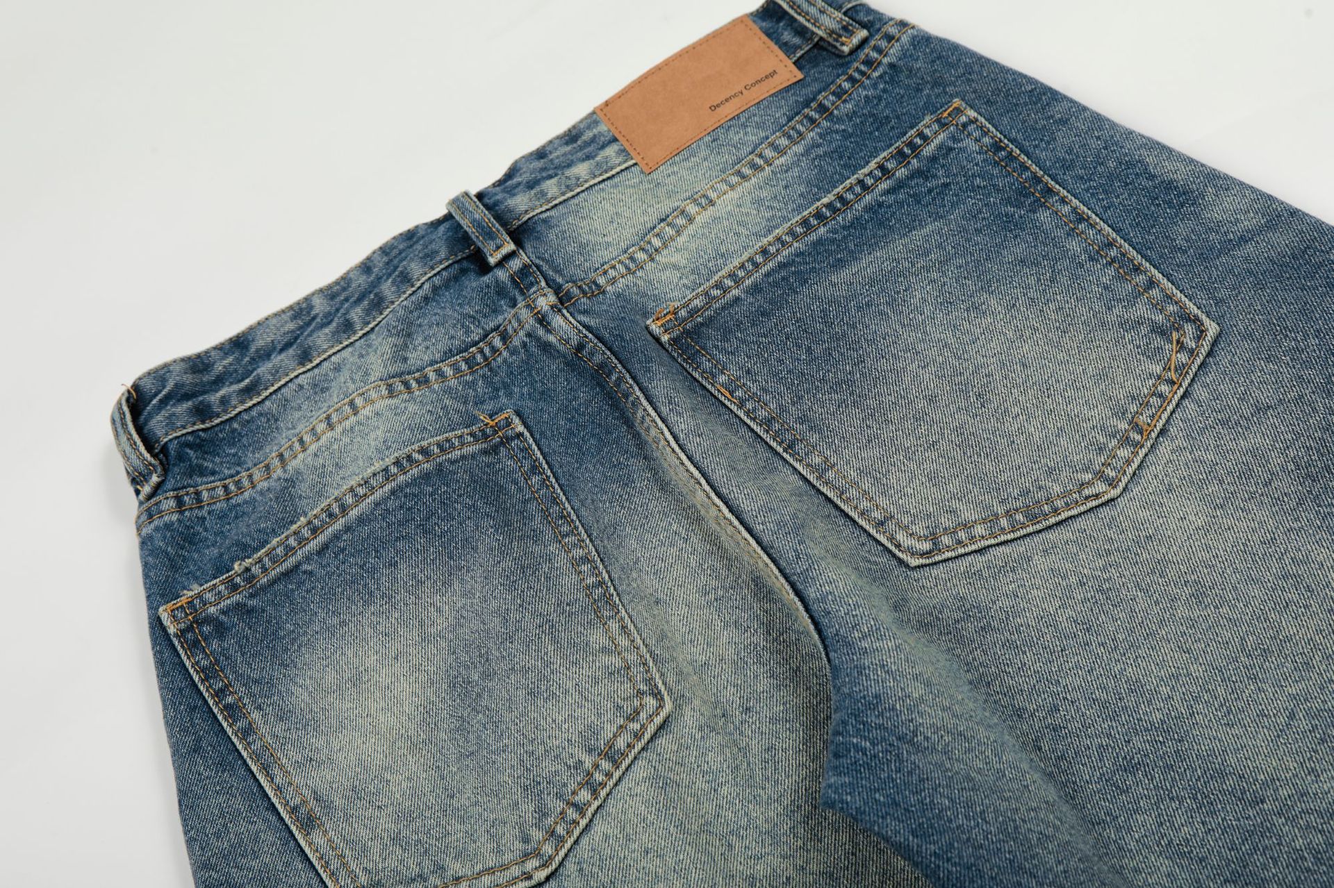 Unisex High Quality Denim Jeans High Street Retro Style Whiskered Texture Design Loose Straight Leg For Men_viptrois.com