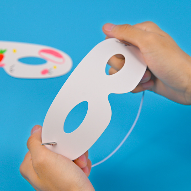 Half-Face Mask Hand-Painted White Cardboard Kindergarten Birthday Coloring Party DIY Coloring Children's Mask Blank