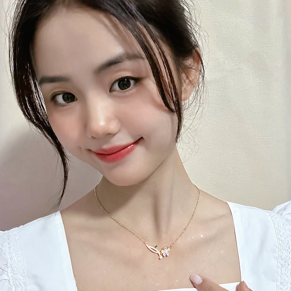 Artificial Pearls, Artificial Diamond Inlay Material Pendant Necklace Classification Wholesale Jewelry Elegant Flower Titanium Steel Copper Artificial Pearls Artificial Diamond Inlay Pendant Necklace