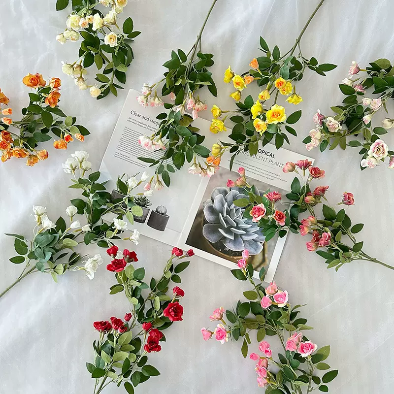 跨境仿真迷你玫瑰森系假花材料婚庆影楼花艺摆件鲜花花束厂家直销