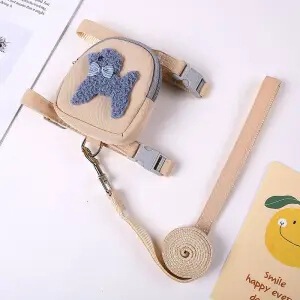Cat and small dog leash, anti-breakaway, adjustable backpack style, four-season cat and dog leash, household leash