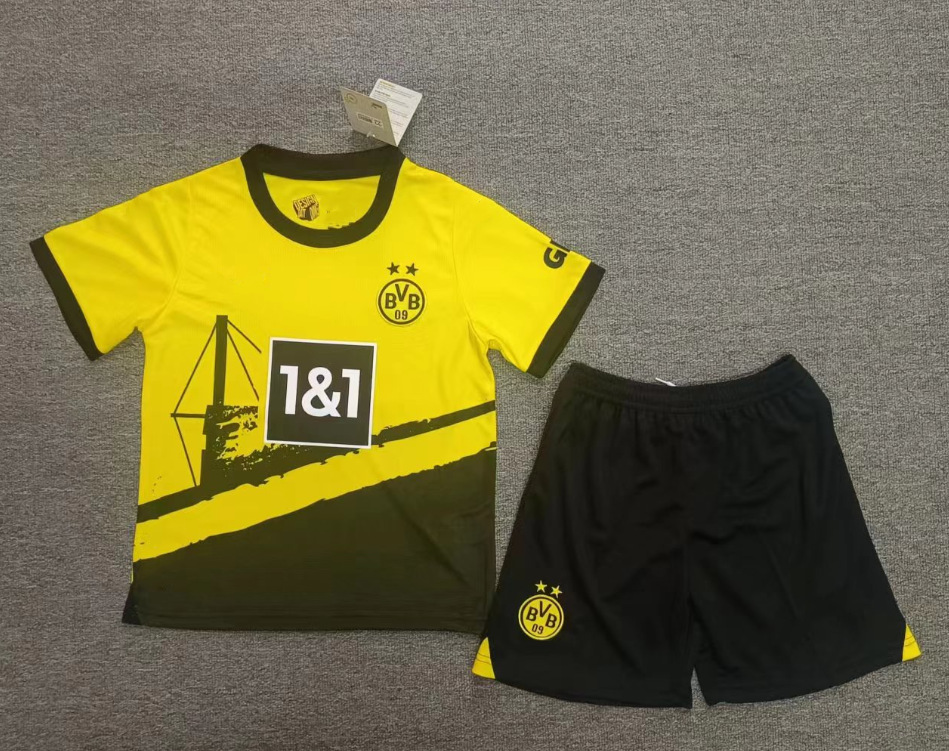 Football Outfit Variation 9