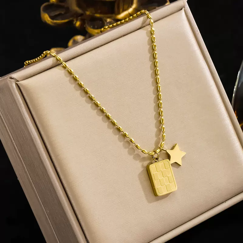 日韩轻奢小众设计棋盘项链女宫廷星星ins风百搭手饰锁骨项链