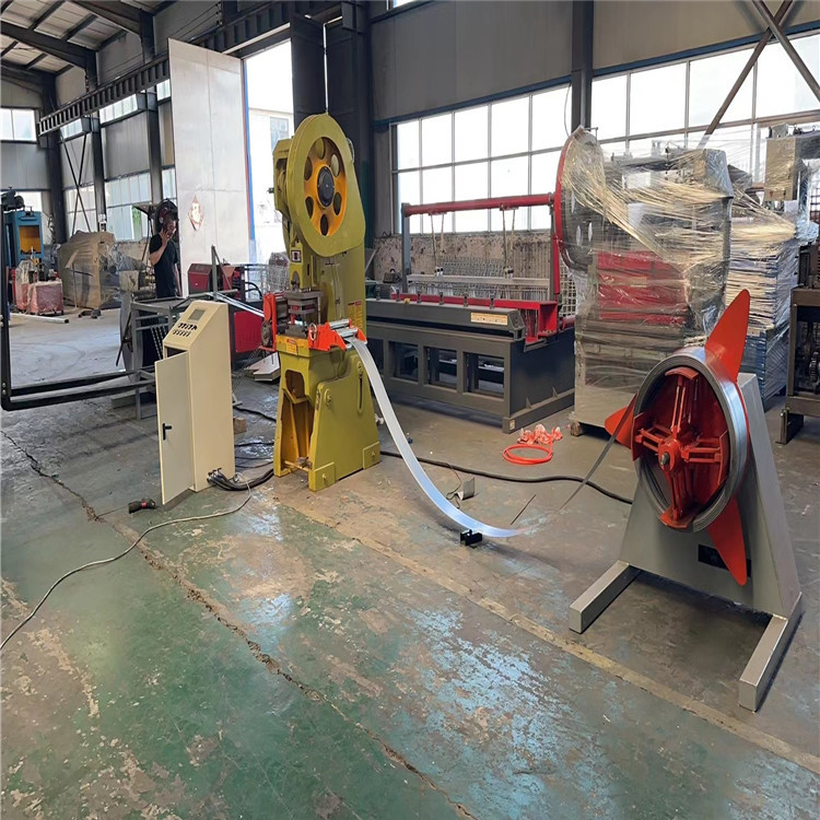 边境隔离刀片刺网机金路机械 数控刺绳机 开卷机包丝机