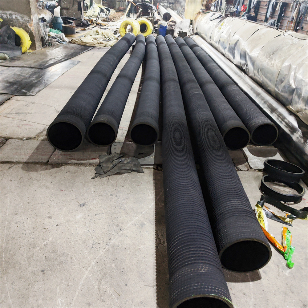 水泥罐车专用4寸耐磨钢丝橡胶管输送水泥砂料DN102橡胶钢丝吸引管