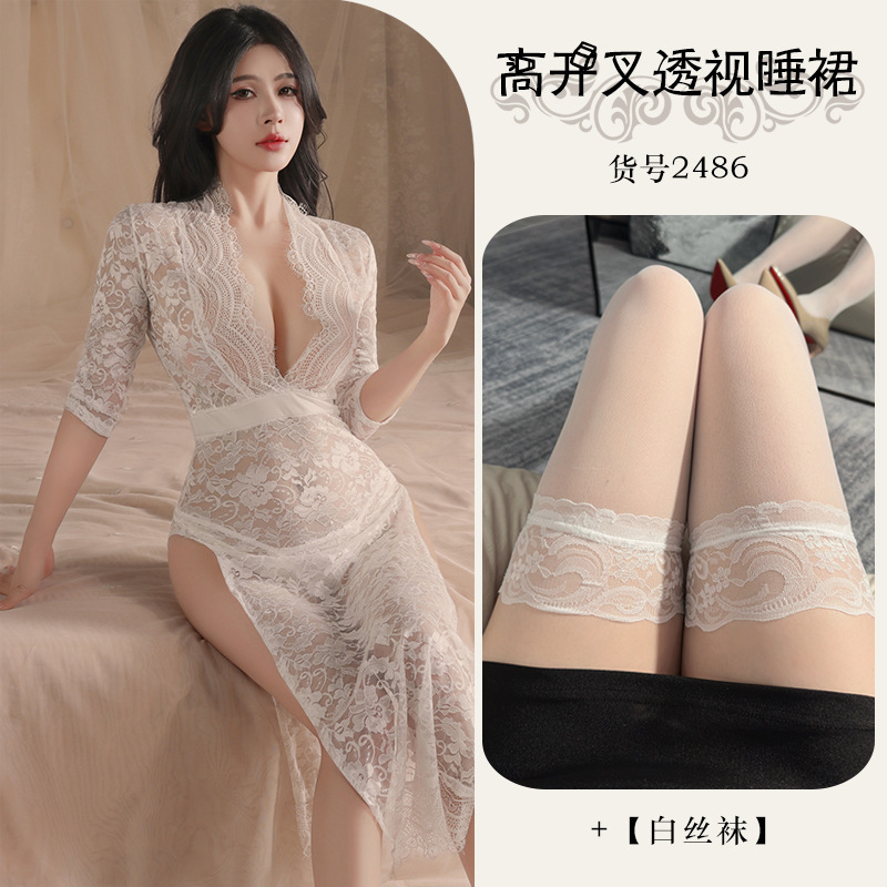 흰색 + 흰색 스타킹