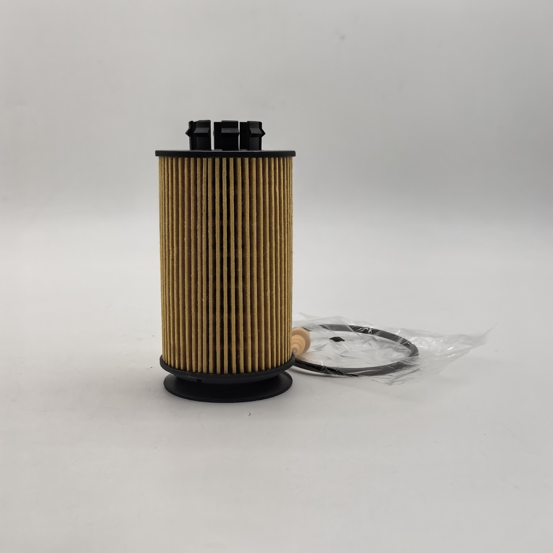Qc000001 504385104 Adapted to Canter 3.0 Fe5 Fe6 Oil Filter Grids Filter