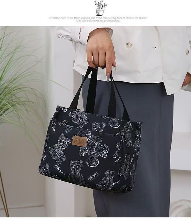 New handbag bento for mommy and office workers. Oxford cloth with rice for work. Fashionable lunch box with large capacity undefined