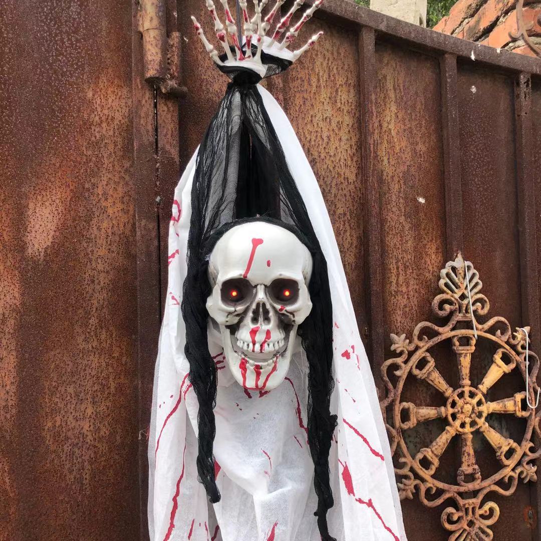 Decoración de Halloween sangre calaveras calaveras amarrados mano colgando fantasmas props luminoso horror habitación embrujada colgante escenario aterrador