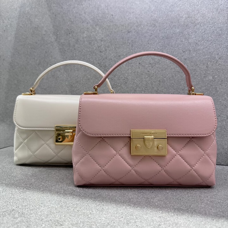 New Style Small Ck Valentine's Day Gift, Light Luxury Heart Lock Quilted Bag, Fashionable Single-Piece Handbag, Crossbody Bag for Women New Style Small Ck Valentine's Day Gift, Light Luxury Heart Lock Quilted Bag, Fashionable Single-Piece Handbag, Crossbody Bag for Women