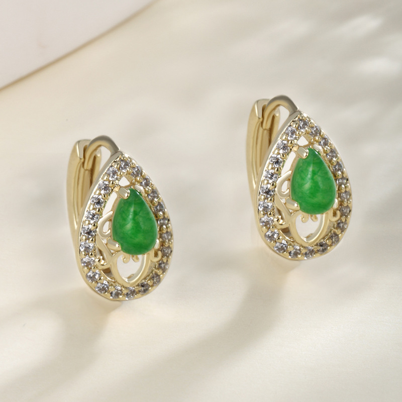 Xuping Europa y los EE.UU. ins nicho retrógrado gota de agua aretes de orejas percas de orejas de esmeraldas temperamento de jade para mujeres