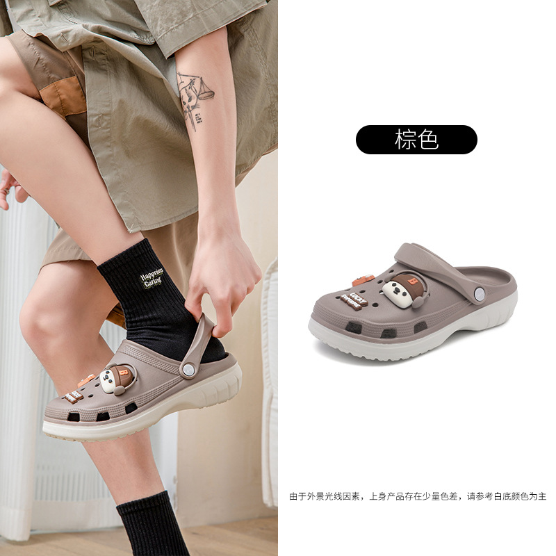 2025 nuevo estilo para hombres y mujeres pisando la mierda, zapatos con agujeros de verano, uso externo, sandalias y zapatillas de Baotou para estudiantes de suela suave antideslizante