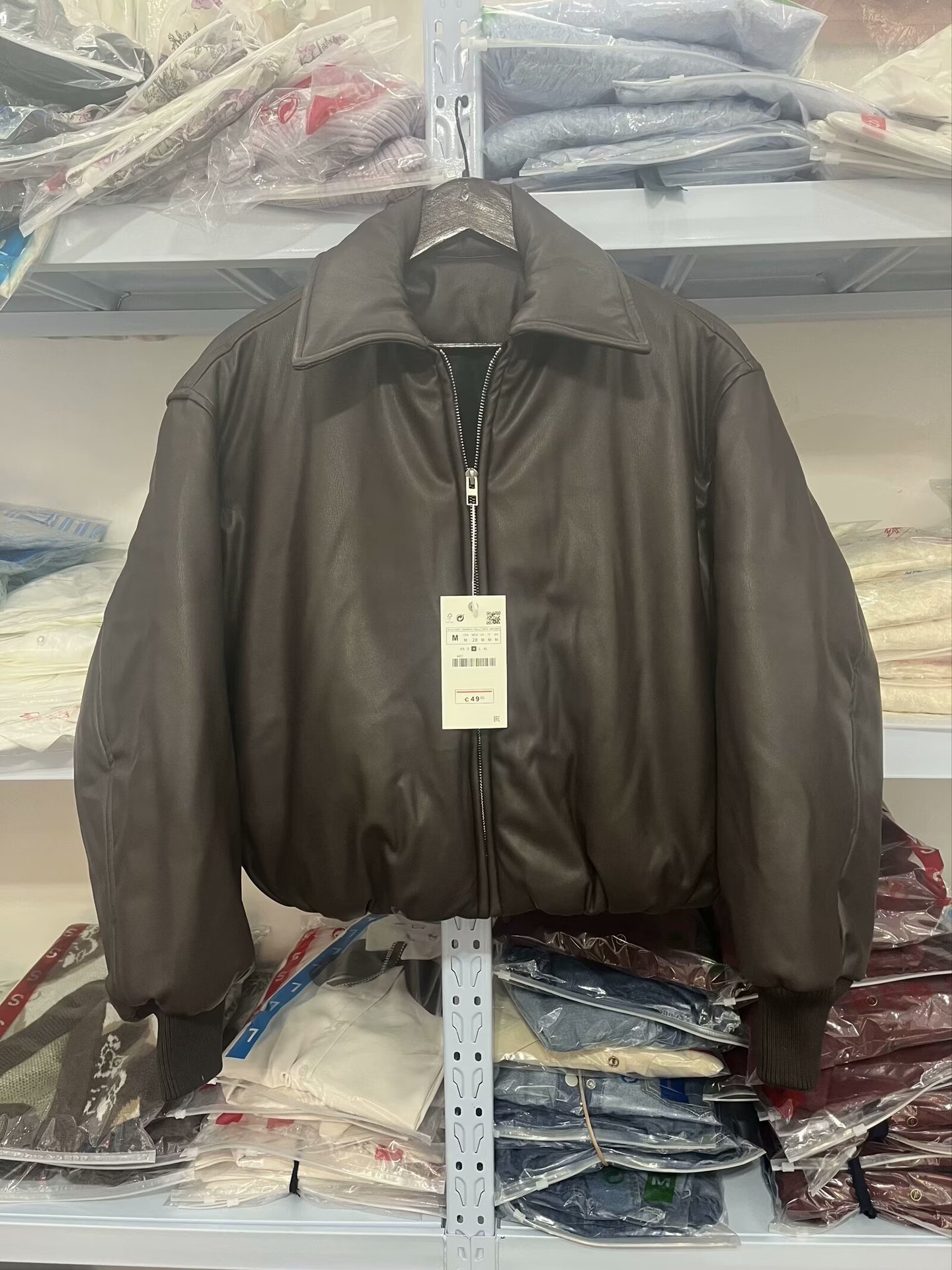 Dameskleding Herfst en Winter Nieuwe Internet Celebrity Proteïne Leer Dikke Warme Korte Leren Katoenen Jas_voghion.com