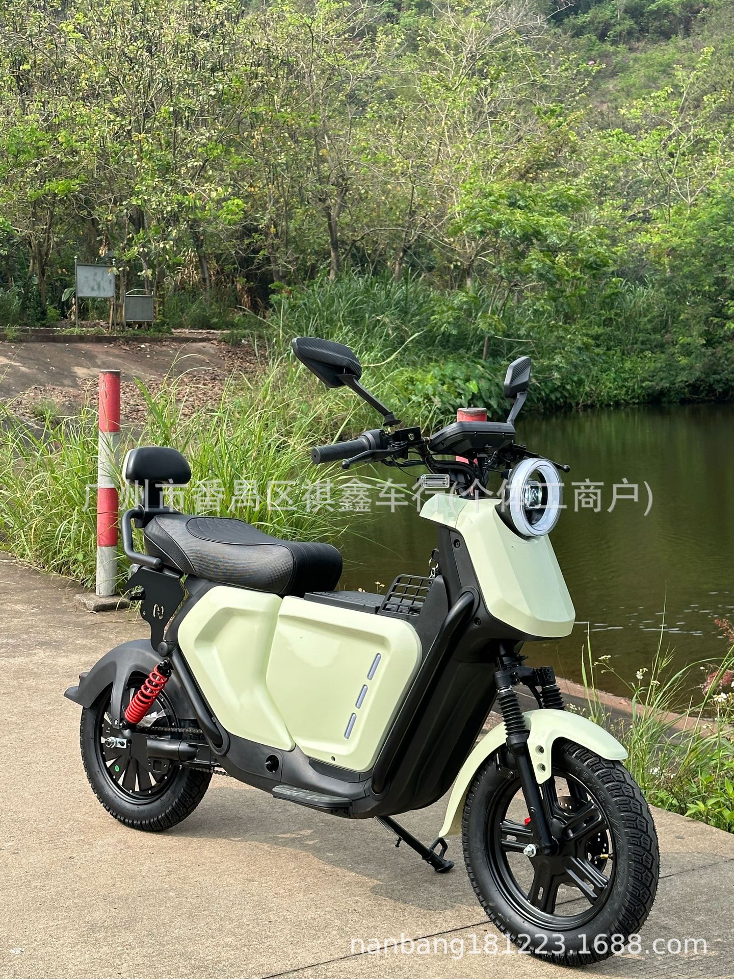 Foreign trade export UB electric vehicle, long-range electric motorcycle, foreign trade export electric vehicle for delivery, naked bike