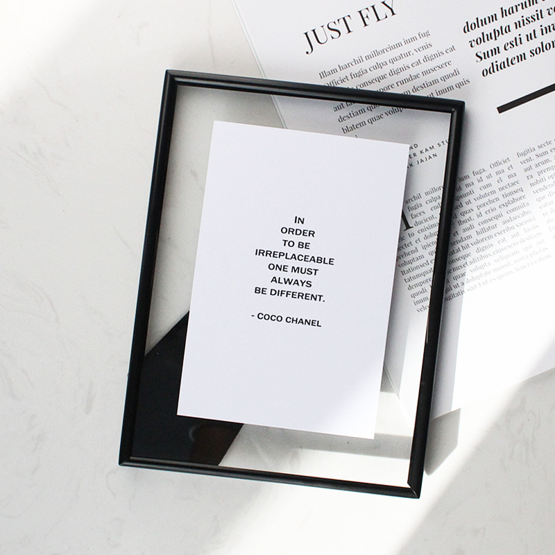 Simple modern European double-sided glass transparent photo frame metal table 6 inch 7 inch a4 plant specimen postcard