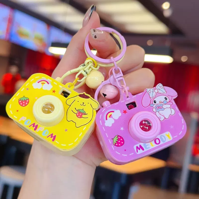 创意投影相机挂件玩具库洛米亚克力发光儿童背包投影相机挂饰礼赠