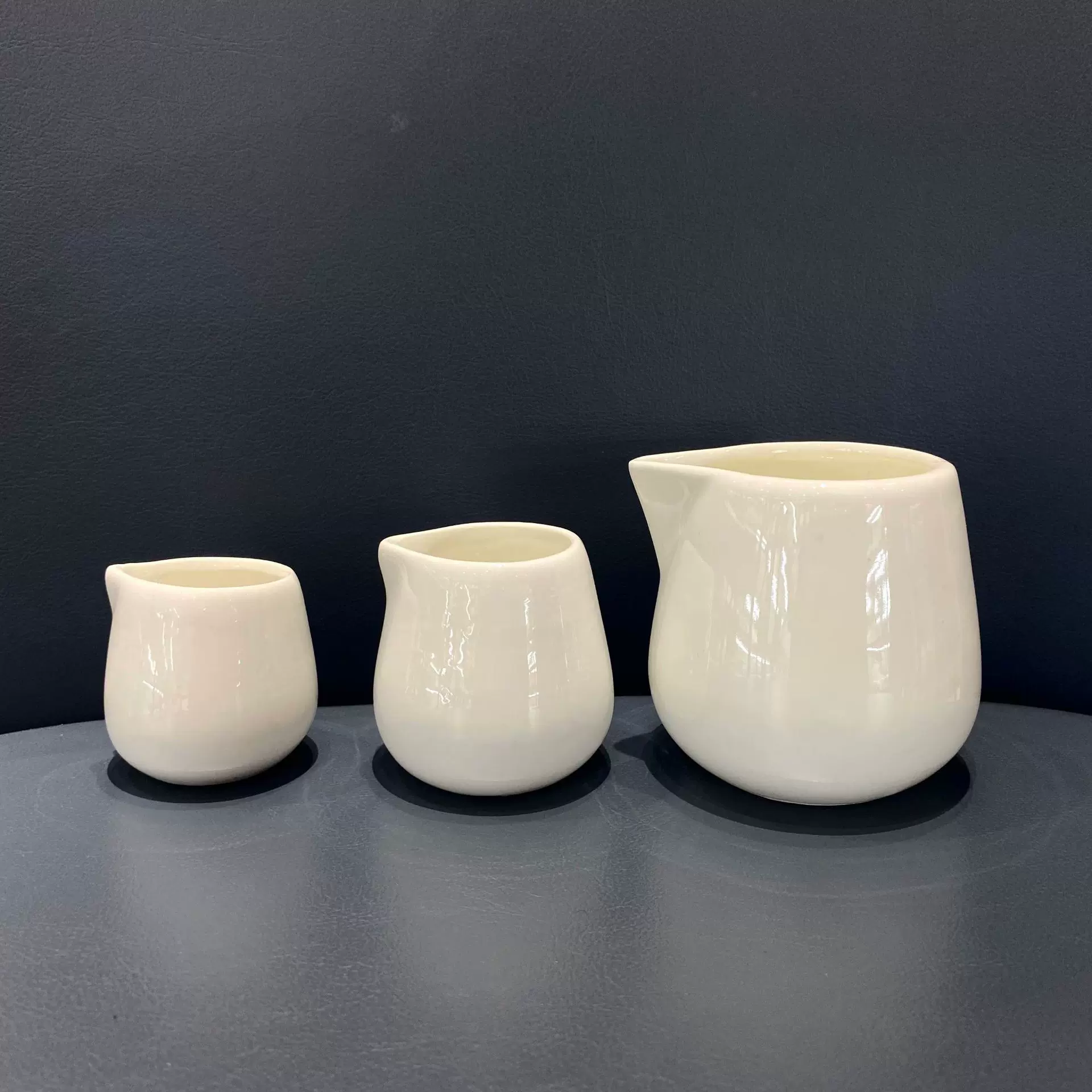 陶瓷釉下彩奶勺白色创意咖啡奶盅糖盅奶壶无柄有柄奶杯西餐酱汁杯