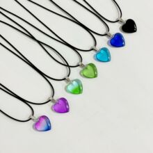 欧美心形玻璃水晶吊坠复古红色爱心项链小众百搭配饰精致手工制作