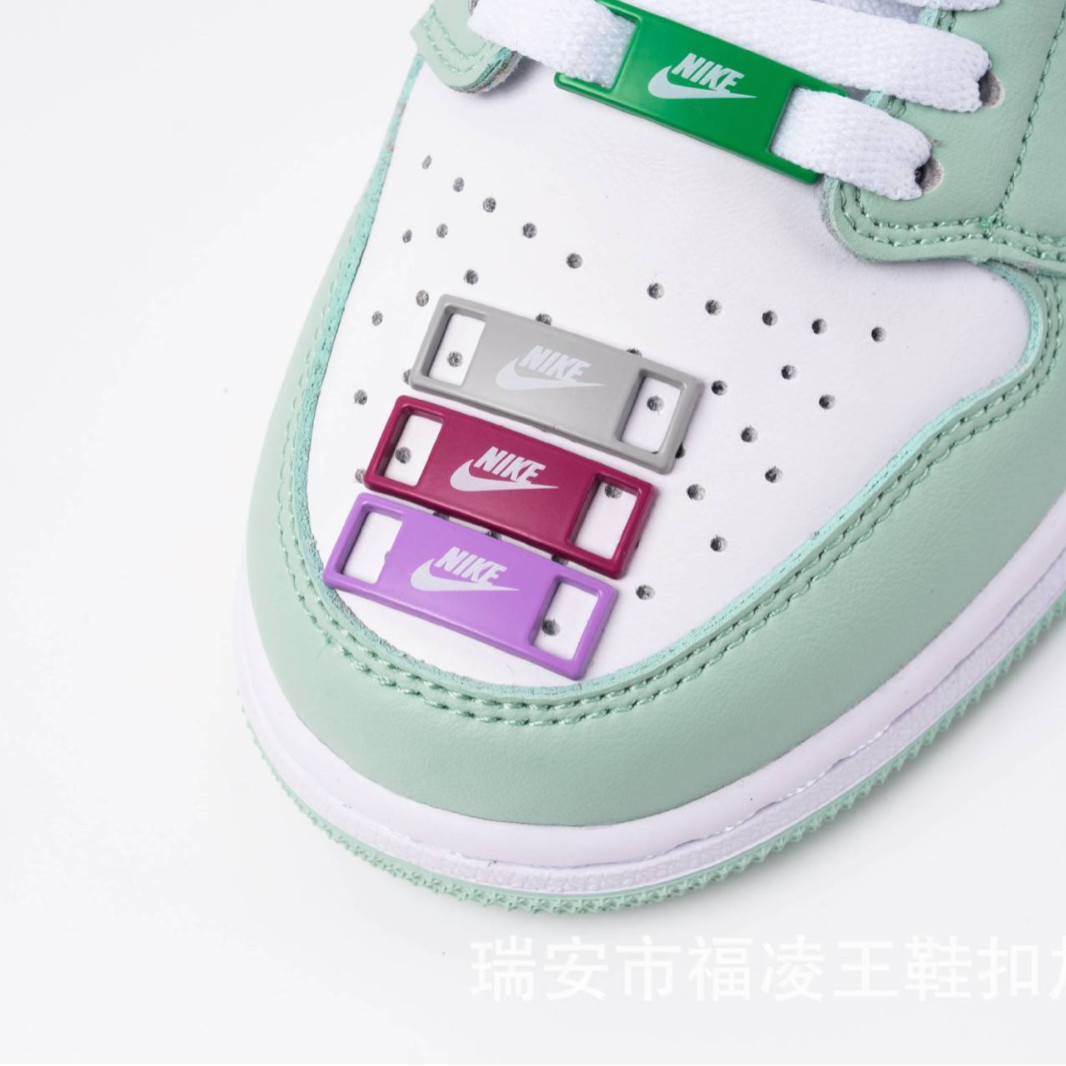 自作金属aj靴バックルランニング靴板靴鉄牌潮靴周辺個性ロゴ靴標