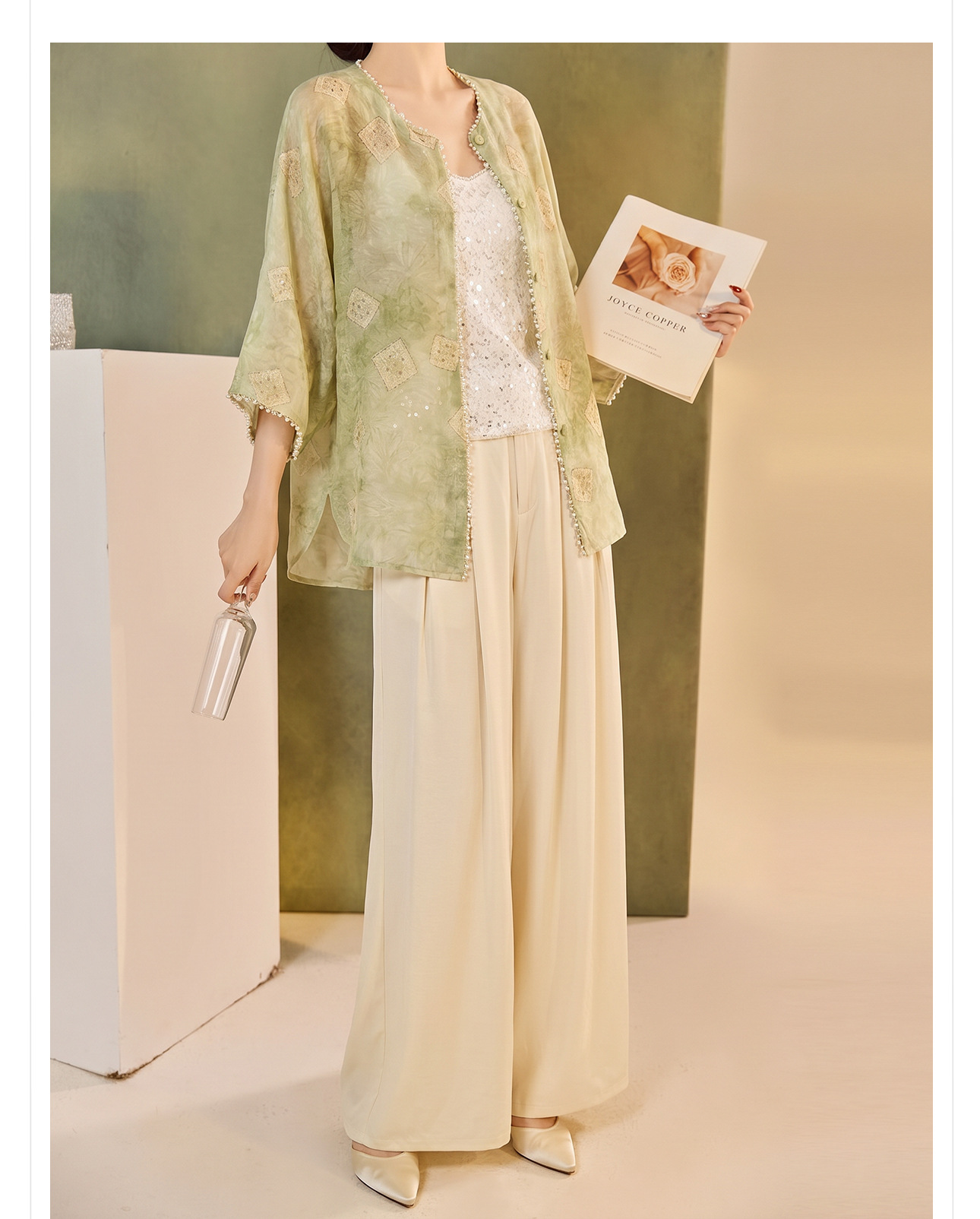 Áo cardigan mùa hè mỏng nhẹ thoáng khí, họa tiết in chống nắng đính cườm, dáng rộng — Xanh da trờicolor, Thái Đường chi tiết 19