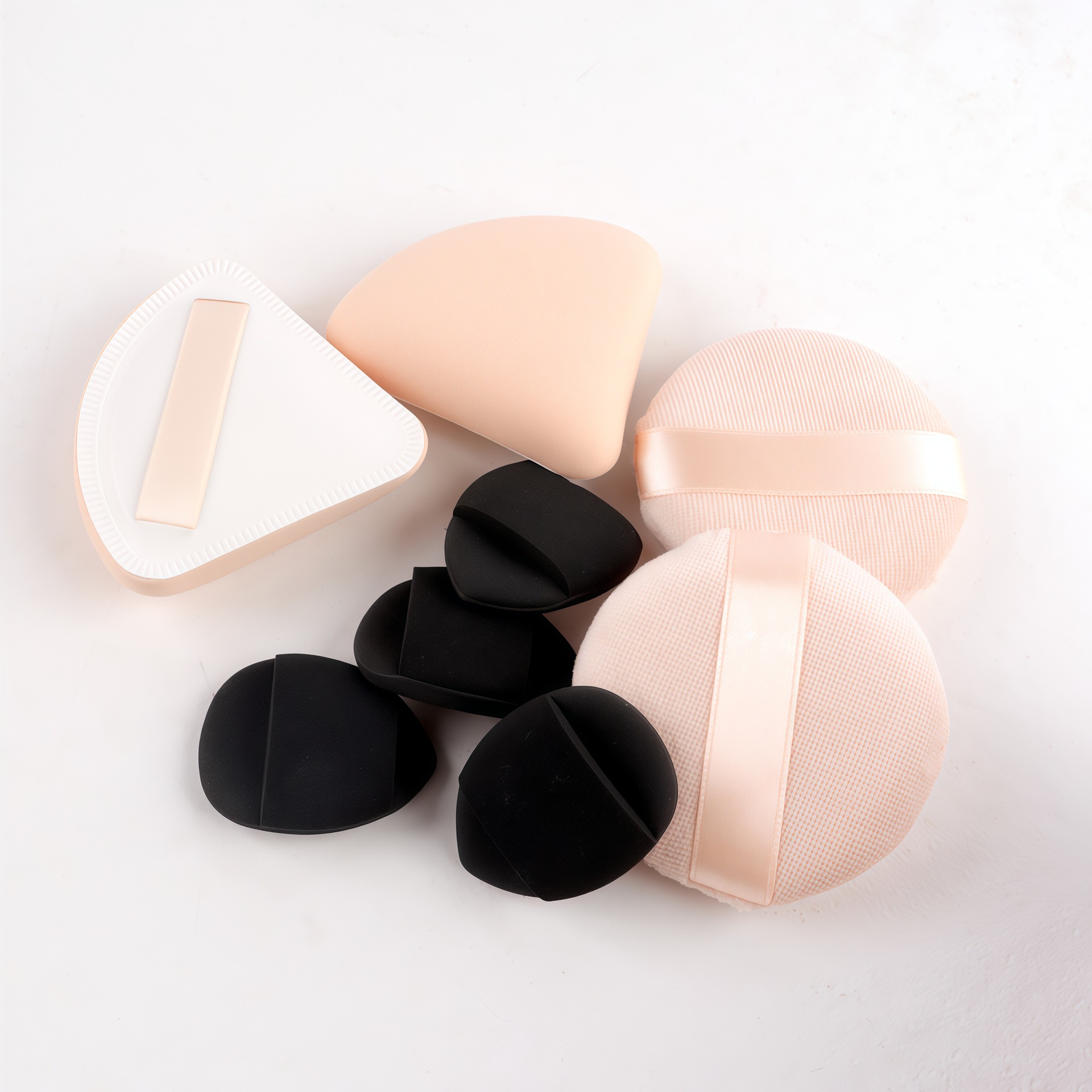 Juego de 46 piezas de nuevo producto transfronterizo Desmaquillador perezoso Puff Esponja de lavado de cara húmeda y seca Puff Pincel de maquillaje Herramientas de maquillaje