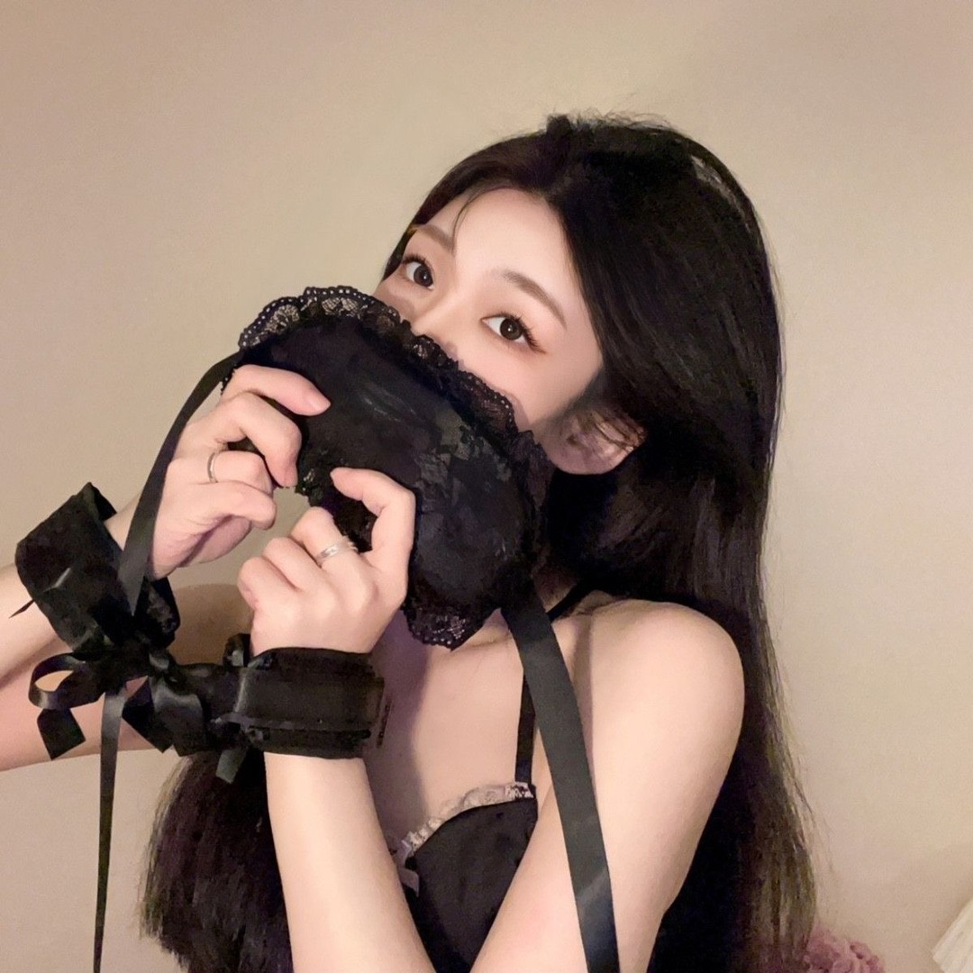 Black Lace Eye Mask with Bracelet for Couples — detail image 3