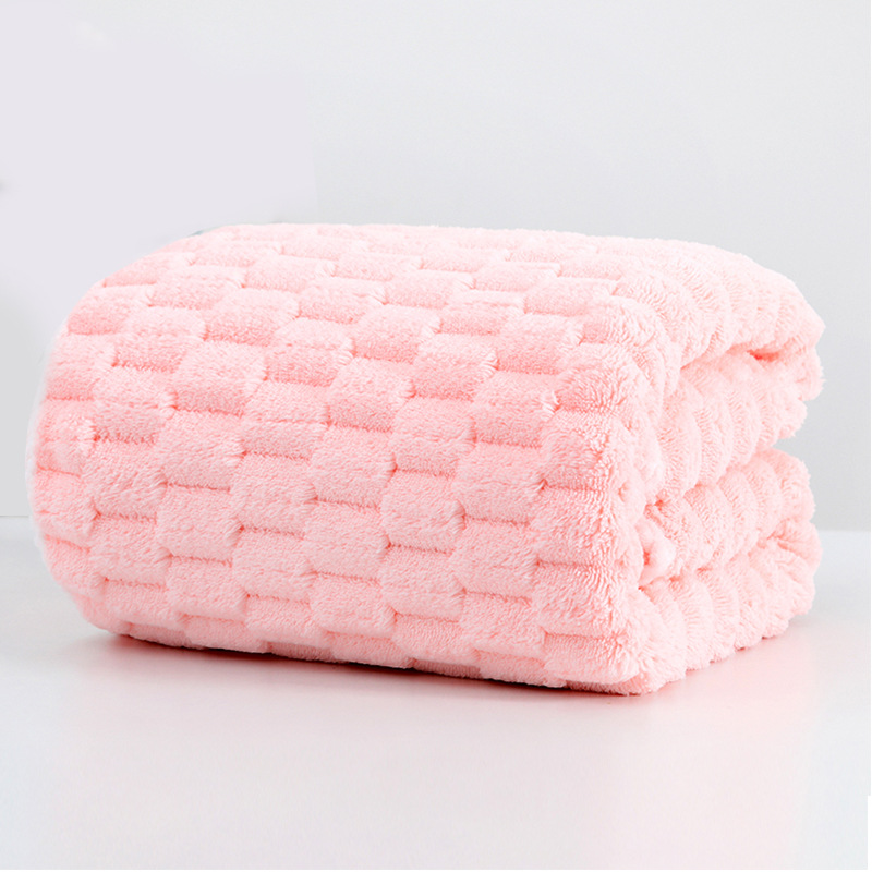 Pink bath towel 70x140 (white threaded edge)