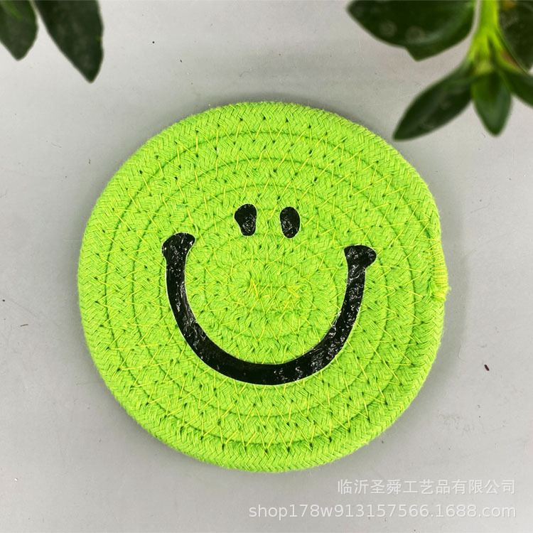 Ins expresión facial placemat hilo de algodón Smiley cara Coaster Bowl Mat estilo japonés casa Coaster aislamiento pad decoración foto apoyos