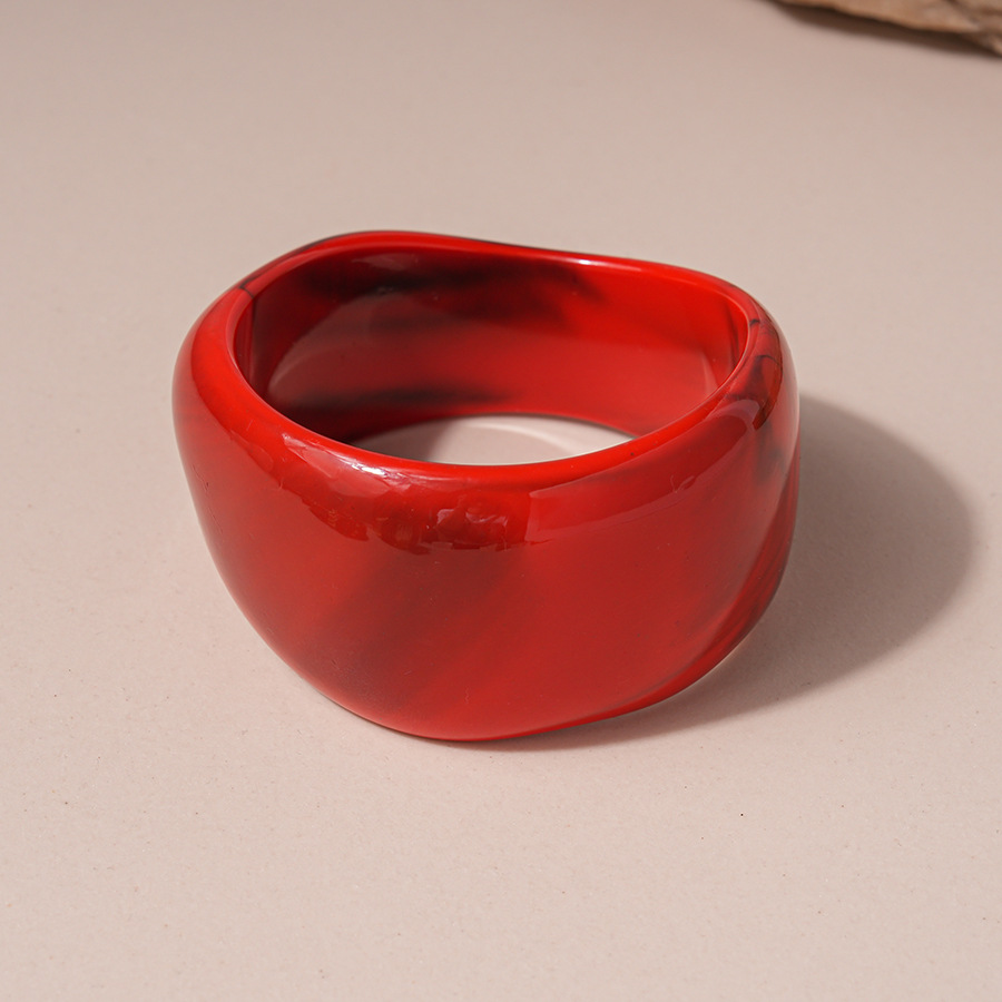 Pulsera de resina con degradado irregular rojo, estilo europeo y americano, diseño exagerado, joyería de lujo ligero y alta gama para mujer
