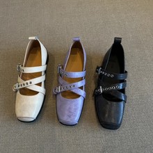 现货款~时尚设计感皮带扣玛丽珍鞋女方头猪鼻子交叉绑带粗跟单鞋
