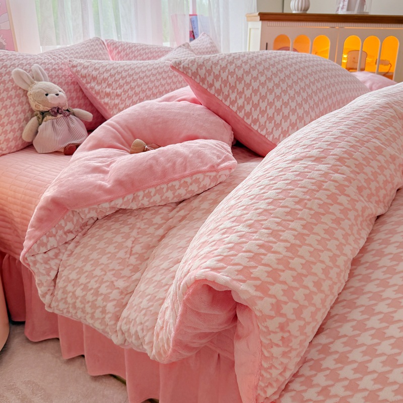 云裳-千鸟格粉【亲肤保暖牛奶绒】