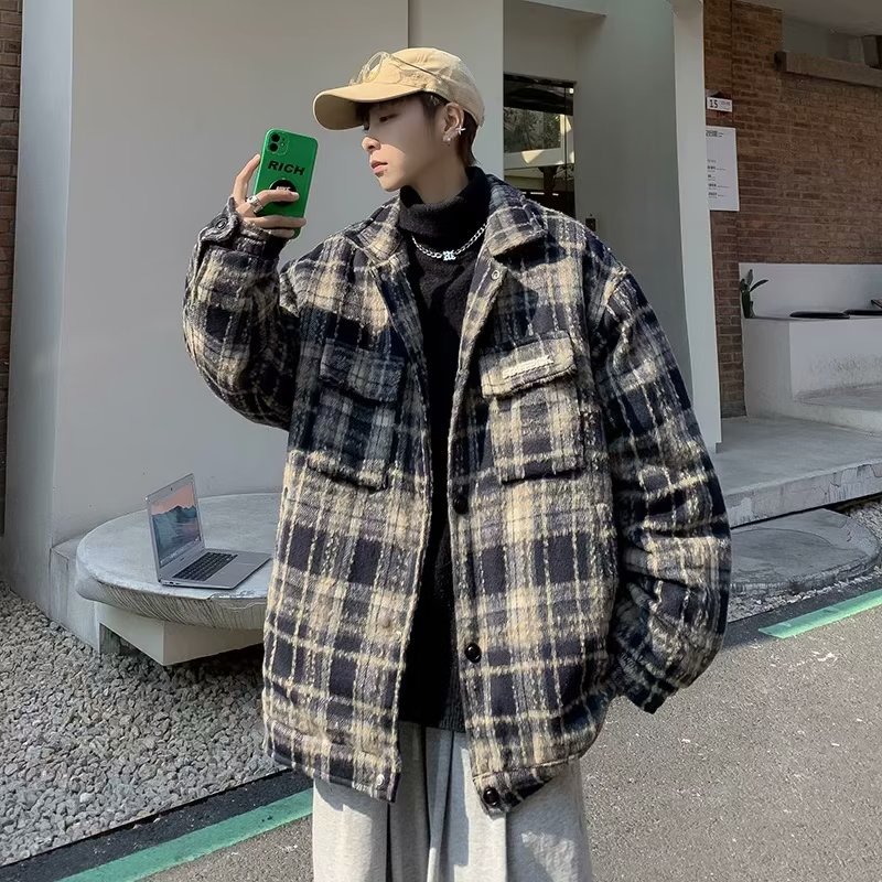 Karierte Arbeitsjacke, lockerer 2023er Frühlingstrend, High-End-Herren-Kleinwollmantel_voghion.com