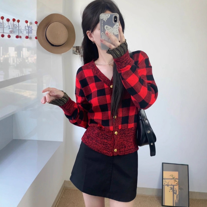 2025 New Autumn and Winter Retro Red and Black Plaid Knitted Cardigan Women's V Neck Waist Gold Button Short Sweater Jacket 1