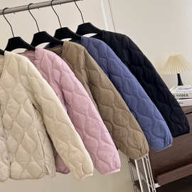 eg奶油慕斯菱格棉服