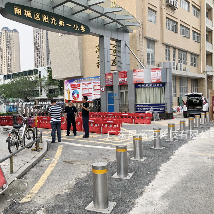 东莞学校门口升降式自动路障不锈钢阻车柱油库加油站防冲撞伸缩桩