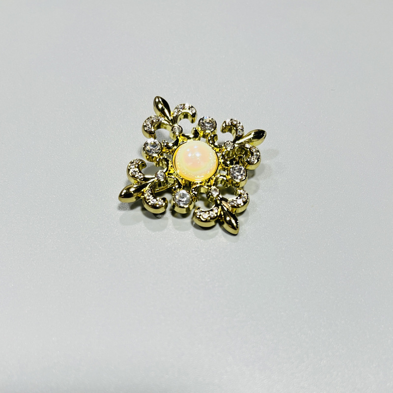 金属别针752653.jpg