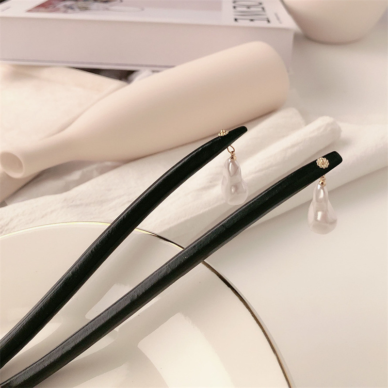 Clipper de cabello de perlas irregulares de alta calidad simple artefacto de cabello moderno Clipper de cabello de nuevo estilo red Clipper adornamiento para el cabello