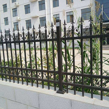 供应及安装小区围墙锌钢栅栏学校围栏网办公区隔离栏道路护栏
