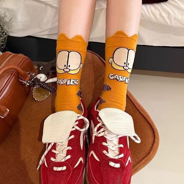 Spring and Summer Cute Garfield Girl Socks Design Creative Pile Socks Funny Cartoon Mid-Calf Socks