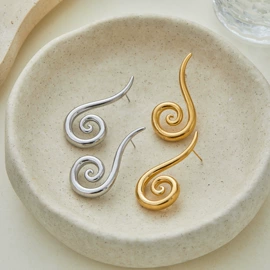 耳环;项链;手链