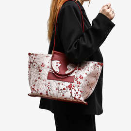 新款国风新中式刺绣手提包红色新娘妈妈包大容量单肩斜挎托特包