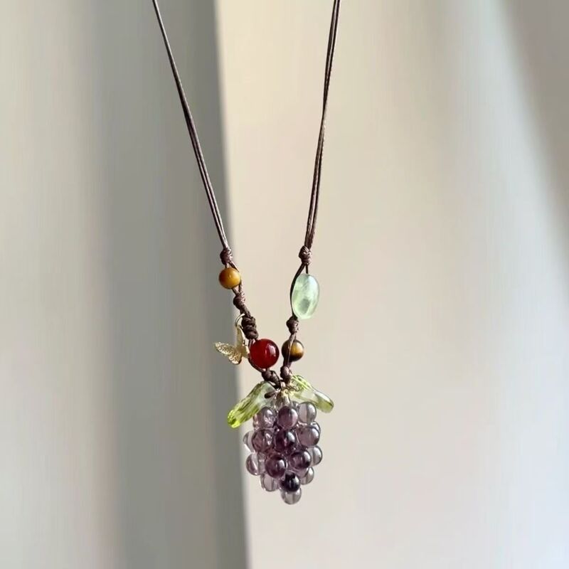 Bohemian Vintage Grape Necklace, Niche High-End Style, European and American Trendy Necklace, Vintage Accessory, Grape Niche