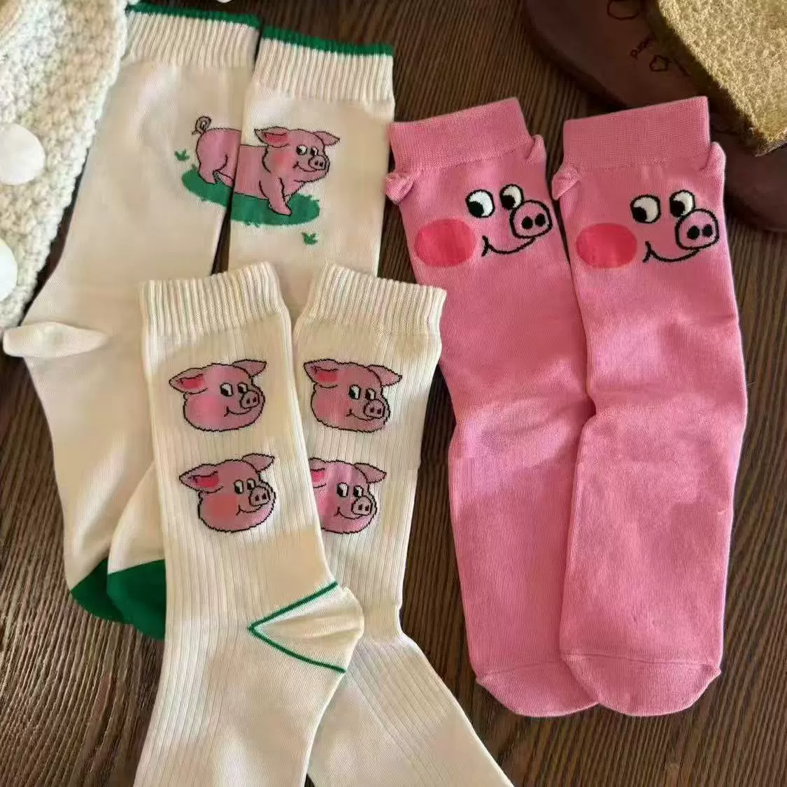 Genuine cute knee socks, mid-length, internet celebrity