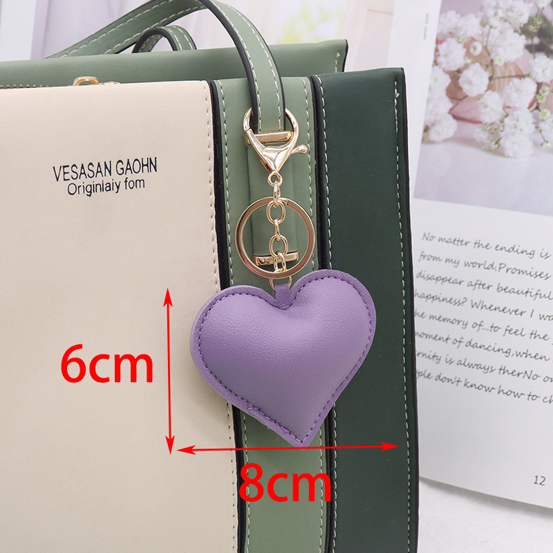Factory Direct Sales New Pu Peach Heart Keychain Leather Fashion Ladies Luggage Car Interior Pendant Factory Wholesale