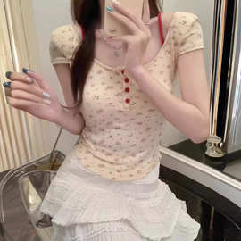 时尚百搭辣妹碎花短袖T恤女装夏季假两件体恤小个子显瘦短款上衣
