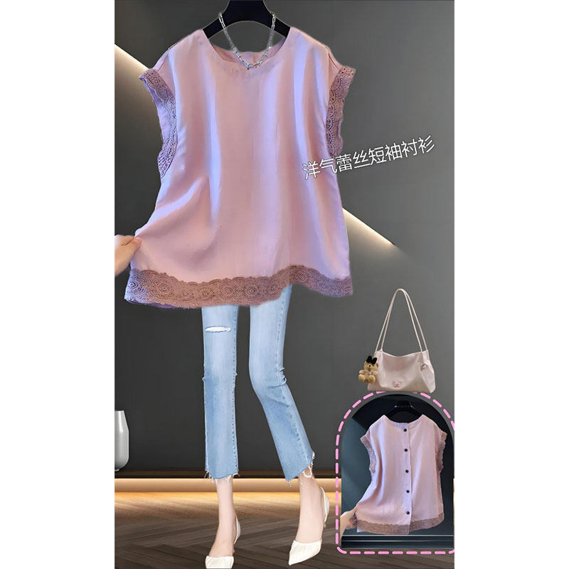 High-End Sleeveless Lace Blouse for Women, Loose Plus-Size Top That Makes You Look Younger and Slimmer, Covers the Belly, Trendy Summer Fashion
